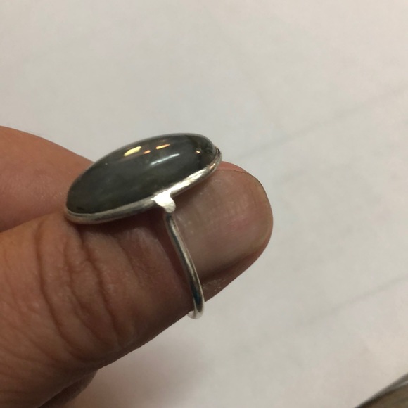 Labradorite Ring - Picture 3 of 3